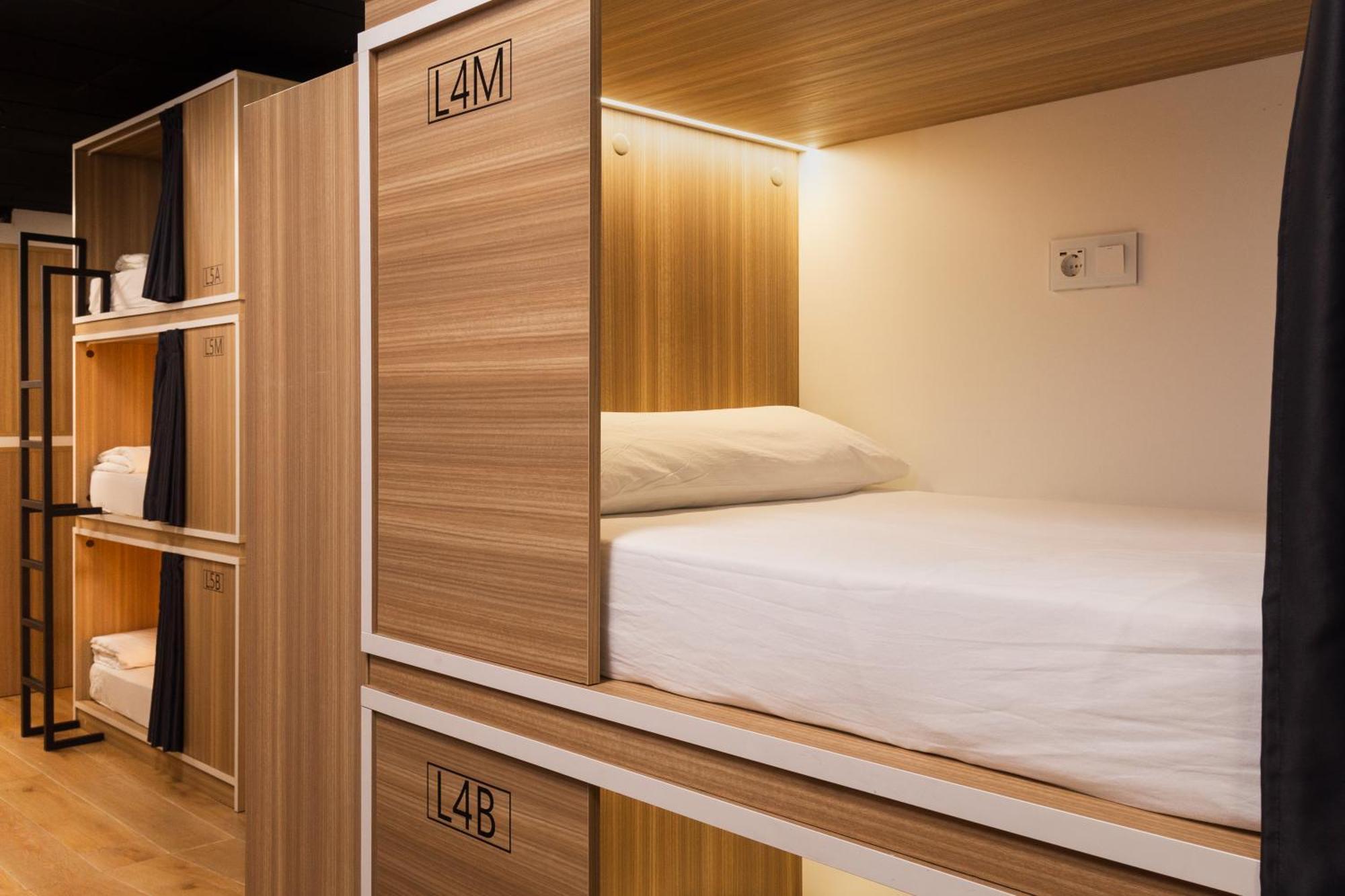 Hostal Siesta & Go Nuevos Ministerios مدريد المظهر الخارجي الصورة